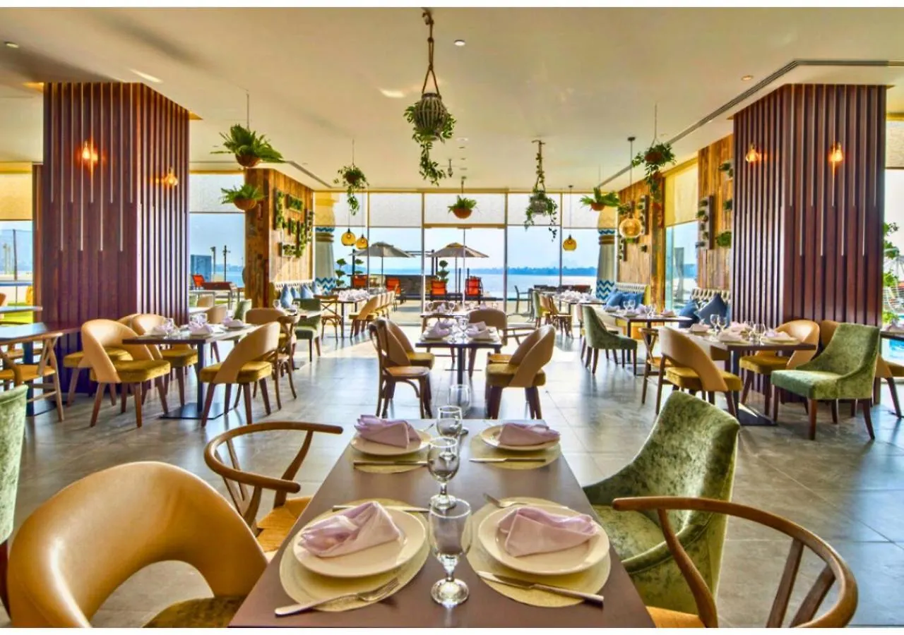 דובאי Royal Central Hotel And Resort The Palm 5*,
